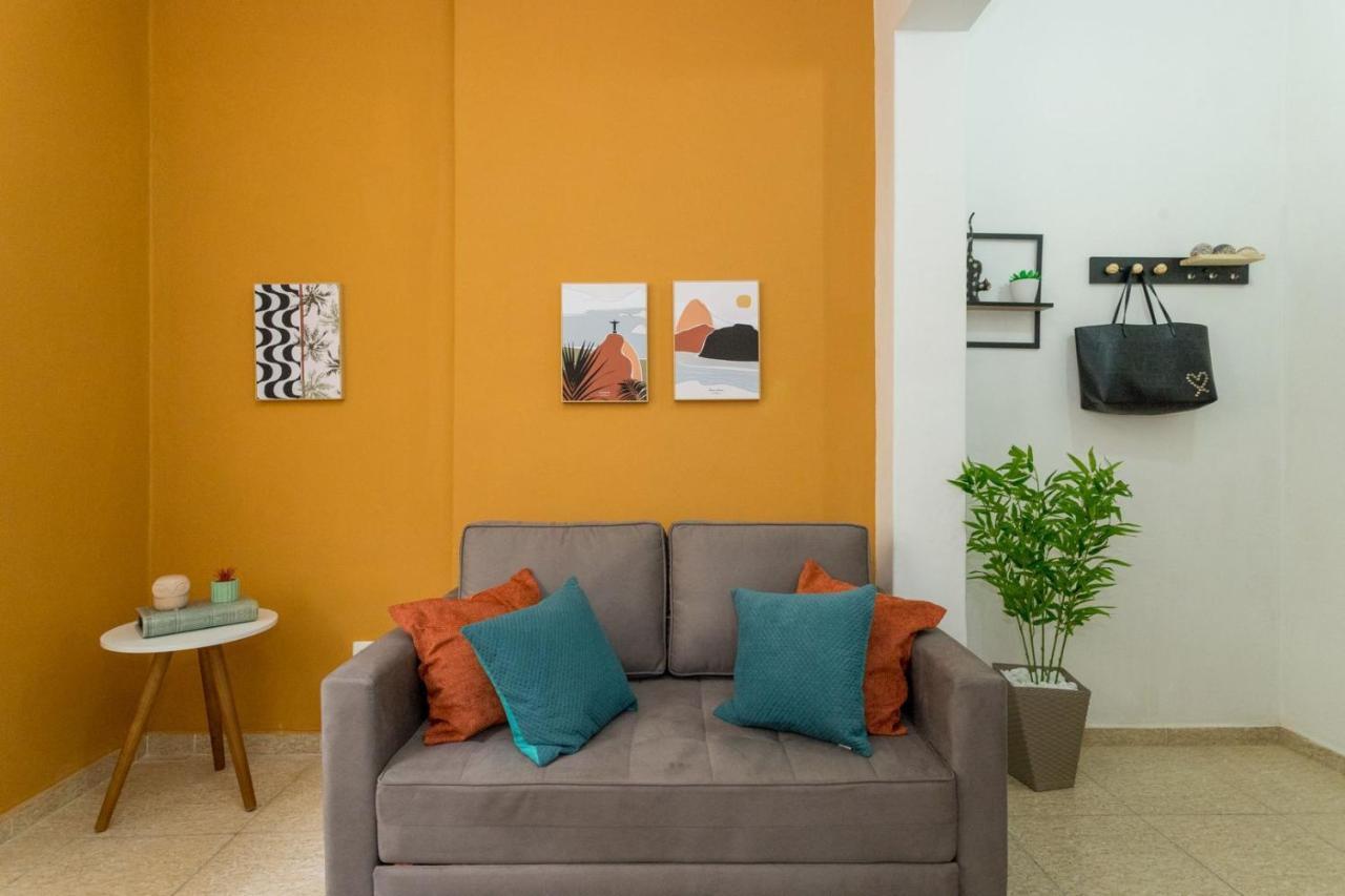Conforto E Relax, Caminhando Para A Praia De Copacabana, Quarto E Sala, Completo, Com Wi Fi, Cozinha, Ar Condicionado 리오데자네이루 외부 사진